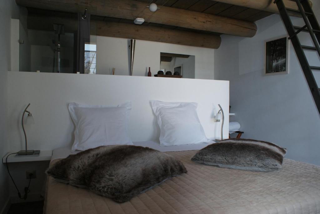 L'Auberge De L'Aubergine Eygalières Exteriör bild